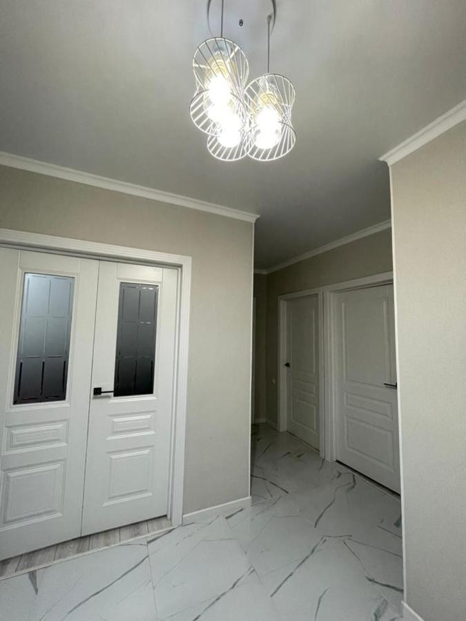 Apartment In Street Toktogula 77 Bisjkek Buitenkant foto